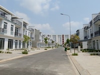 Bán nhà phố có cho vay 20 năm chiết khấu ưu đãi. Bán nhà phố có cho vay 20 năm chiết khấu ưu đãi.