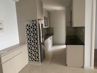 Cho thuê CHCC chung cư Vinhomes D'capitale. DT 72m2, đủ đồ, view công Cho thuê CHCC chung cư Vinhomes D'capitale. DT 72m2, đủ đồ, view công