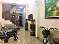 Bán gấp nhà 5 tầng đẹp cách phố Nguyễn Ngọc Nại 30m SĐCC Bán gấp nhà 5 tầng đẹp cách phố Nguyễn Ngọc Nại 30m SĐCC