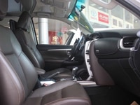 Toyota Fortuner V 2017 bạc Toyota Fortuner V 2017 bạc