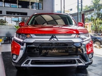 Outlander 2020 Giá Cực Tốt - Xe Đủ Màu Giao Ngay Outlander 2020 Giá Cực Tốt - Xe Đủ Màu Giao Ngay