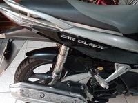 Bán 01 xe Honda Air Blade FI màu đen bạc năm 2011