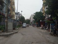 Bán nhà khu đấu giá đa sỹ 55m, 3 tầng, oto vào nhà, vỉa hè. Bán nhà khu đấu giá đa sỹ 55m, 3 tầng, oto vào nhà, vỉa hè.