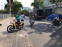 Cần bán gấp nhà mặt tiền 957 đường Lò Gốm, P.8, Q.6 Cần bán gấp nhà mặt tiền 957 đường Lò Gốm, P.8, Q.6