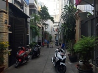 Cho thuê nhà nguyên căn Lạc Long Quân Q.Tân Bình. Giá 18tr/tháng Cho thuê nhà nguyên căn Lạc Long Quân Q.Tân Bình. Giá 18tr/tháng