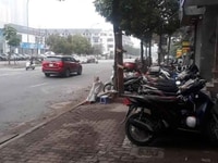 Bán nhà mặt phố Đặng Tiến Đông Bán nhà mặt phố Đặng Tiến Đông