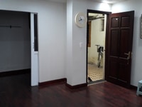 Bán 5 nhà mặt phố quận Hoàn Kiếm 60m2 X2 tầng,MT3,8m,Giá 31,5 Tỷ Bán 5 nhà mặt phố quận Hoàn Kiếm 60m2 X2 tầng,MT3,8m,Giá 31,5 Tỷ