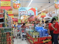 Cửa hàng tiện lợi cần tuyển nam/nữ phụ bán hàng ,thu ngân 35k/tiếng. Cửa hàng tiện lợi cần tuyển nam/nữ phụ bán hàng ,thu ngân 35k/tiếng.