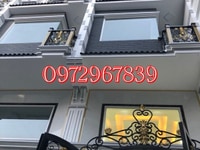 Bán nhà dãy nhà Phố tuyệt đẹp, gần cầu Nguyễn Tri Phương, giáp Q.5