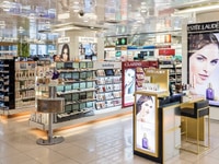 Cần Bổ Sung NV Bán Hàng Trực Tiếp Tại Các Shop Mỹ Phẩm Cần Bổ Sung NV Bán Hàng Trực Tiếp Tại Các Shop Mỹ Phẩm