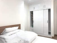 Bán Gấp Căn Hộ Vinhomes Central Park Full Nội Thất Cao Cấp Giá 3,2 Tỷ