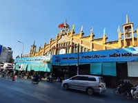 Nhà mặt tiền Nguyễn Phi Khanh, gần chợ Tân Định, kinh doanh thuận lợi