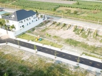 Cần bán lô đất nền Thổ cư Giá 1.3 tỷ nằm trên MT đường Trần Văn Chẩm Cần bán lô đất nền Thổ cư Giá 1.3 tỷ nằm trên MT đường Trần Văn Chẩm