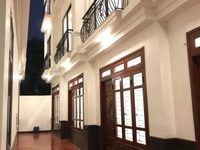 Bán nhà phố Thạch Bàn, 35m2, gần phố, 5 tầng, ô tô đỗ cổng, 2.4 tỷ. Bán nhà phố Thạch Bàn, 35m2, gần phố, 5 tầng, ô tô đỗ cổng, 2.4 tỷ.