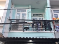 Chính chủ bán nhà Phạm Hưu Lầu. DT: 4m x 13,5m, 2 lầu đẹp. Giá 3.4 tỷ Chính chủ bán nhà Phạm Hưu Lầu. DT: 4m x 13,5m, 2 lầu đẹp. Giá 3.4 tỷ