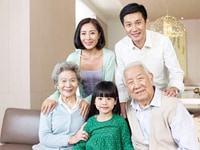 Cần 2 Người Giúp Việc Nhà,1 Giữ Em Bé, 1 Chăm Người Già Cần 2 Người Giúp Việc Nhà,1 Giữ Em Bé, 1 Chăm Người Già