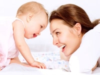 Cần tuyển một người giúp việc nhà một người chăm người già 1 giữ em bé Cần tuyển một người giúp việc nhà một người chăm người già 1 giữ em bé
