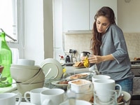 Tìm người giúp việc và chăm nom con trẻ Tìm người giúp việc và chăm nom con trẻ
