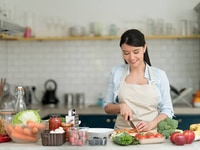 Cần tìm người giúp việc nhà bao ăn ở lại tại nhà. Cần tìm người giúp việc nhà bao ăn ở lại tại nhà.