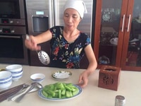 Cần Tuyển 1 người giúp việc nhà, biết nấu ăn,sạch sẽ gọn gàng thật thà Cần Tuyển 1 người giúp việc nhà, biết nấu ăn,sạch sẽ gọn gàng thật thà