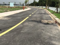 Nhà cần bán nền đất ngay đường vào trung tâm Bến Cát Nhà cần bán nền đất ngay đường vào trung tâm Bến Cát