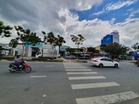 Bán Khuôn đất Măt Tiền View song Hoàng sa Q.1 , chỉ 220 Triệu/m2 Bán Khuôn đất Măt Tiền View song Hoàng sa Q.1 , chỉ 220 Triệu/m2