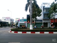 Nhà 1 trệt 3 lầu, trục đường chính BigC Dĩ An. Bình Dương Nhà 1 trệt 3 lầu, trục đường chính BigC Dĩ An. Bình Dương