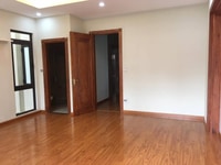 Bán nhà ngõ phố Võng Thị, Trích Sài, Lạc Long Quân 35 m 5 t giá 3 t Bán nhà ngõ phố Võng Thị, Trích Sài, Lạc Long Quân 35 m 5 t giá 3 t
