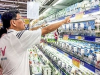 Cần tuyển 5 nhân viên chăm sóc khách hàng tại cửa hàng Cần tuyển 5 nhân viên chăm sóc khách hàng tại cửa hàng