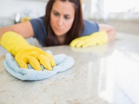 Gia đình tôi đang cần tuyển người giúp việc chu đáo và siêng năng Gia đình tôi đang cần tuyển người giúp việc chu đáo và siêng năng