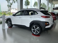 Hyundai Kona 2.0AT Đặc biệt khuyến mãi 4OTR Hyundai Kona 2.0AT Đặc biệt khuyến mãi 4OTR