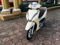 Honda Lead 125 vàng kem đời 2019 khoá thông minh Honda Lead 125 vàng kem đời 2019 khoá thông minh