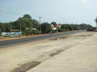 Sở hữu ngay lô đất nền 150m2 mặt tiền QL 14 chỉ với 550tr Sở hữu ngay lô đất nền 150m2 mặt tiền QL 14 chỉ với 550tr