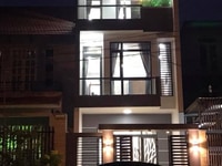 Nhà 1 trệt 2 lầu xây mới tại trung tâm Phú Hòa, Thủ Dầu Một Nhà 1 trệt 2 lầu xây mới tại trung tâm Phú Hòa, Thủ Dầu Một