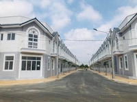 Nhà bán giá sốc, sổ hồng riêng thích hợp kinh doanh đầu tư Nhà bán giá sốc, sổ hồng riêng thích hợp kinh doanh đầu tư