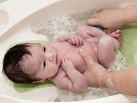 Cần tìm người giúp việc chăm bé bao ăn ở lại ưu tiên người làm lâu dài Cần tìm người giúp việc chăm bé bao ăn ở lại ưu tiên người làm lâu dài