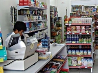 Cần tuyển gấp 2bạn tạp vụ và 3bạn phụ bán hàng tại cửa hàng