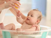 Cần người giúp việc chăm bé lâu dài vì cô giúp việc vừa nghỉ Cần người giúp việc chăm bé lâu dài vì cô giúp việc vừa nghỉ