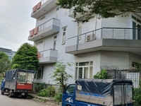 Bán gấp nhà 3 lầu đúc 2 mặt tiền đường lớn ngay cạnh TTTM Gigamall Bán gấp nhà 3 lầu đúc 2 mặt tiền đường lớn ngay cạnh TTTM Gigamall