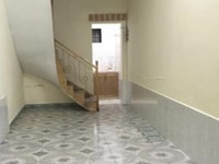 Nhà sau nhà mặt ngõ , ô tô đỗ gần cổng .29 mx2 tầng đời cũ kiên cốshcc Nhà sau nhà mặt ngõ , ô tô đỗ gần cổng .29 mx2 tầng đời cũ kiên cốshcc
