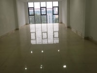 Văn phòng 75m2, thông sàn, mặt tiền kính đẹp, mặt phố ô tô tránh nhau. Văn phòng 75m2, thông sàn, mặt tiền kính đẹp, mặt phố ô tô tránh nhau.