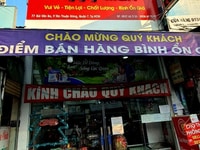HOT: Nhà chính chủ- Cần tiền bán gấp nhà mặt tiền ngay chợ bùi văn ba HOT: Nhà chính chủ- Cần tiền bán gấp nhà mặt tiền ngay chợ bùi văn ba