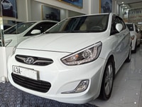 Accent đời 2014,dòng Hachback,màu trắng ,mới 95% Accent đời 2014,dòng Hachback,màu trắng ,mới 95%
