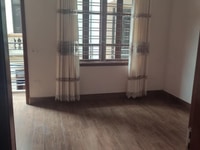 Bán nhà Lạc Long Quân, 33m2, MT3,2, 4 tầng, 2,35 tỷ, nở hậu Bán nhà Lạc Long Quân, 33m2, MT3,2, 4 tầng, 2,35 tỷ, nở hậu