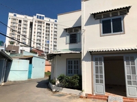 Bán nhà P.Trường Thọ 2 mặt tiền hẻm 6m đường số 4. 5.3x23m Bán nhà P.Trường Thọ 2 mặt tiền hẻm 6m đường số 4. 5.3x23m
