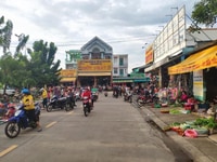 Cần tiền bán đất giá rẻ chỉ 3,5tr/m2 ngay trung tâm Tp.Đồng Xoài Cần tiền bán đất giá rẻ chỉ 3,5tr/m2 ngay trung tâm Tp.Đồng Xoài