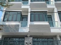 Nhà phố 04 tầng, 04 phòng, đường nhựa 06m, cách Huỳnh Tấn Phát 100M Nhà phố 04 tầng, 04 phòng, đường nhựa 06m, cách Huỳnh Tấn Phát 100M