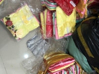 Cần tuyển nữ phụ bán thời trang Cần tuyển nữ phụ bán thời trang