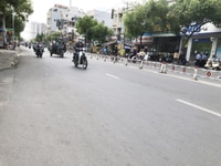 Cần bán gấp căn mặt tiền Lê Văn Qưới, dt: 80m2, Gía bán: 13 tỷ. Cần bán gấp căn mặt tiền Lê Văn Qưới, dt: 80m2, Gía bán: 13 tỷ.