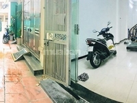 Bán nhà trong ngõ đường Cầu Giấy, quận Cầu Giấy, Hà Nội